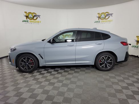 Used 2025 BMW X4 M40i AWD/4WD image 2