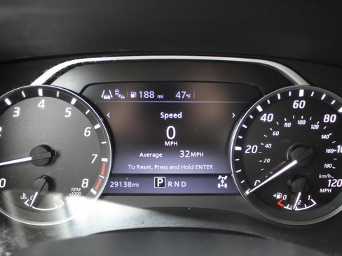 Used 2022 Nissan Frontier SV image 26