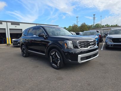 Certified 2024 Kia Telluride S