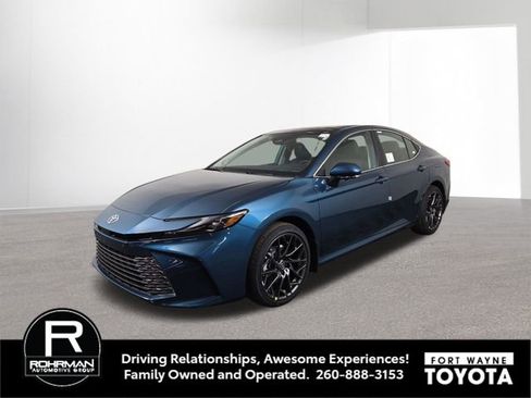 New 2026 Toyota Camry XLE AWD/4WD image 2