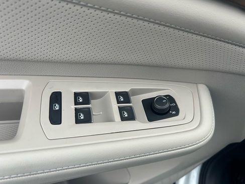 New 2026 Volkswagen Atlas SE image 49