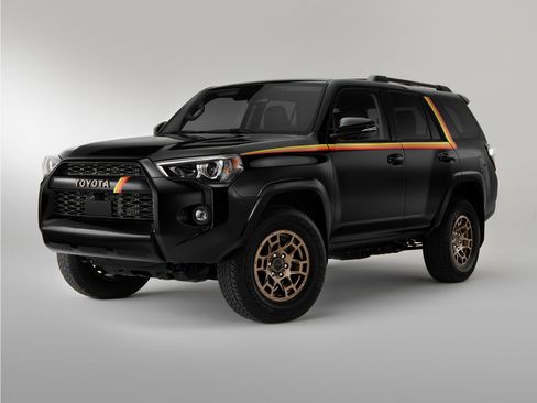 Used 2023 Toyota 4Runner 40th Anniversary SE w/ Wilderness Package (TMS) AWD/4WD image 1