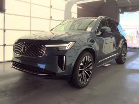 Used 2026 Volvo XC90 B6 Ultra AWD/4WD image 1