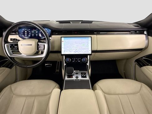 Used 2023 Land Rover Range Rover Long Wheelbase SE AWD/4WD image 9