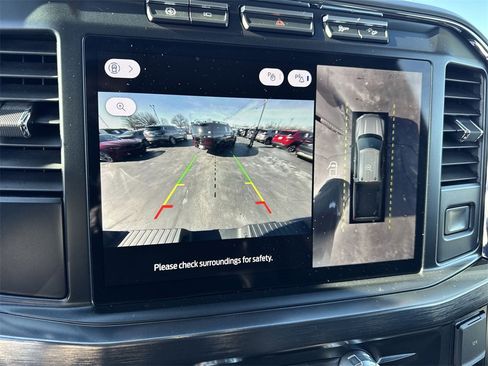 Used 2024 Ford F350 Lariat w/ Sport Appearance Package image 17