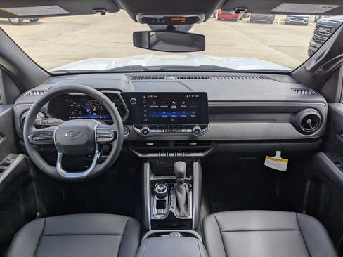 New 2026 Chevrolet Colorado Trail Boss image 17