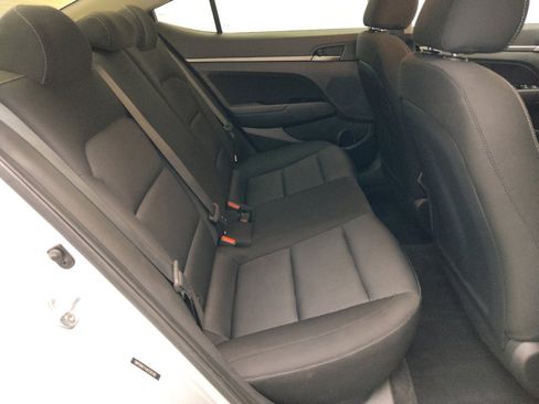 Used 2018 Hyundai Elantra SEL FWD image 19