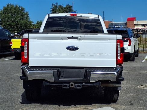 Used 2023 Ford F250 Lariat w/ Chrome Package image 6