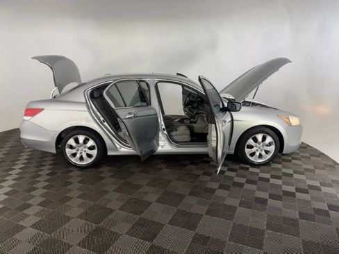 Used 2010 Honda Accord EX-L image 13