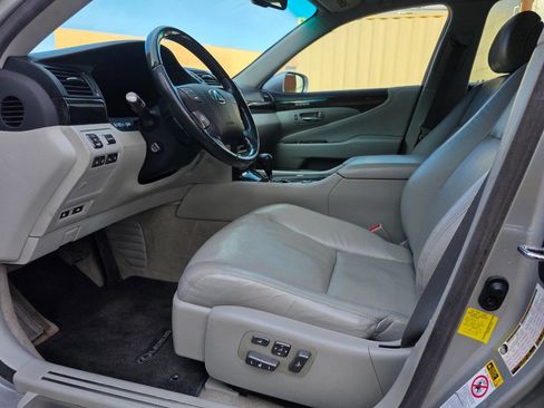 Used 2012 Lexus LS 460 image 13