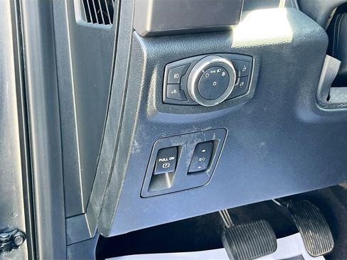 Used 2019 Ford F150 XLT w/ Equipment Group 302A Luxury AWD/4WD image 10