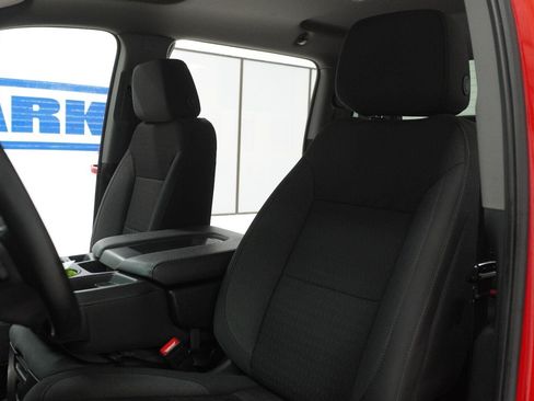 Used 2025 Chevrolet Silverado 1500 LT RWD image 6