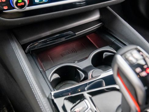 Used 2022 BMW M5 w/ Competition Package image 26