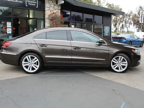 Used 2014 Volkswagen CC Executive FWD image 6