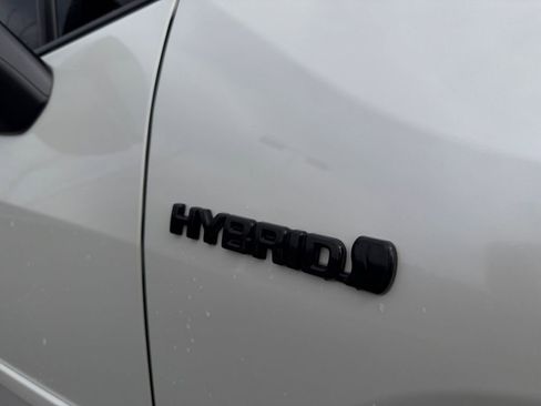 Used 2020 Toyota RAV4 XSE w/ Carpet Mat Package image 33