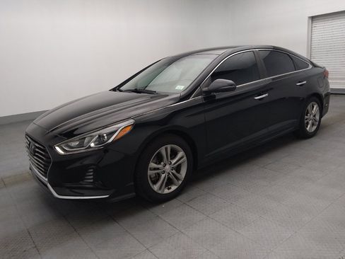 Used 2018 Hyundai Sonata SEL w/ Tech Package 02 FWD image 2