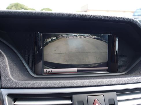 Used 2013 Mercedes-Benz E 350 BlueTEC Sedan image 26