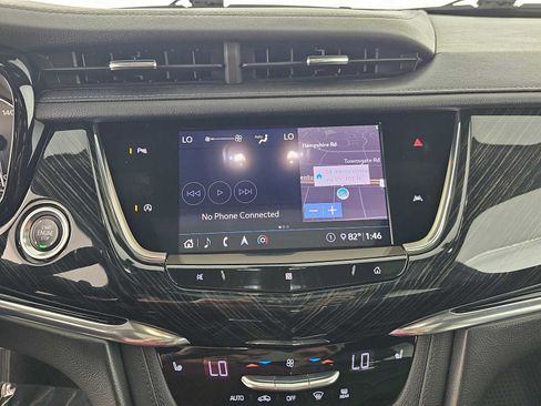 Used 2020 Cadillac XT6 Premium Luxury FWD image 28