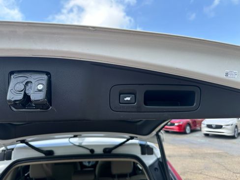 Used 2020 Honda CR-V EX-L image 25