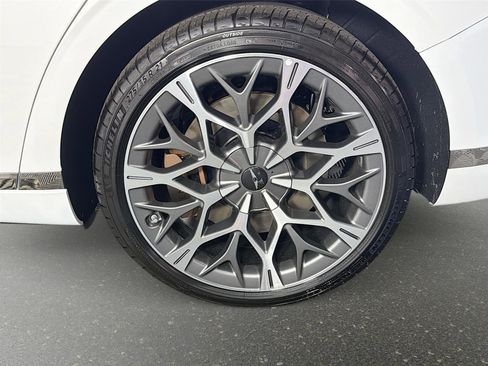 New 2026 Genesis G90 3.5T AWD/4WD image 32