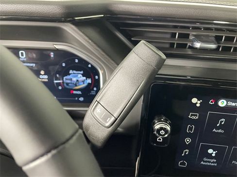 New 2026 GMC Sierra 2500 AT4X w/ AT4X AEV Edition image 9