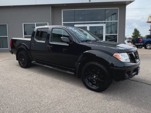 Used 2019 Nissan Frontier SV w/ Value Truck Package AWD/4WD image 3