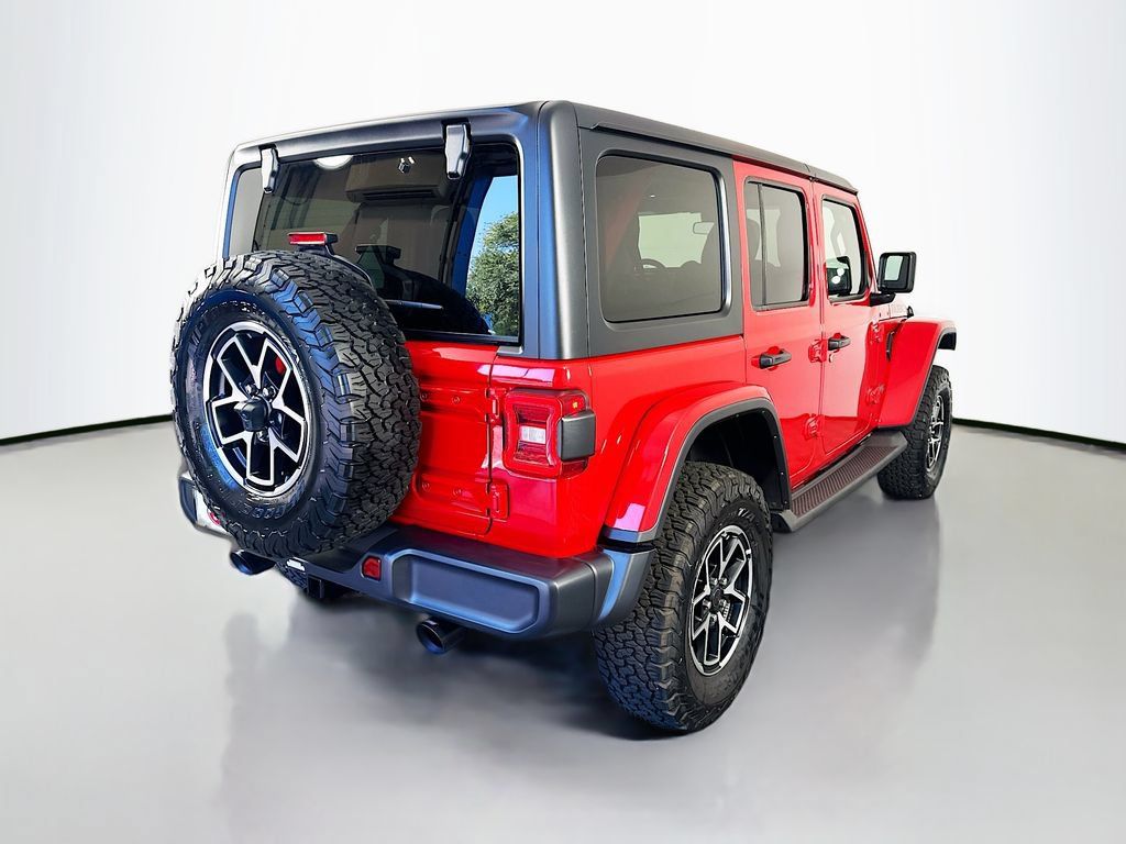 Used 2026 Jeep Wrangler Unlimited Rubicon AWD/4WD image 5