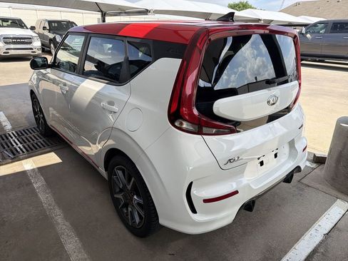 Used 2020 Kia Soul GT-Line FWD image 3
