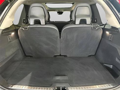 Used 2016 Volvo XC90 T6 Momentum AWD/4WD image 24