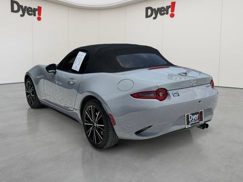 Used 2024 MAZDA MX-5 Miata Grand Touring RWD image 4