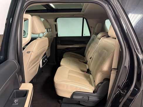Used 2022 Ford Expedition Max Limited RWD image 23