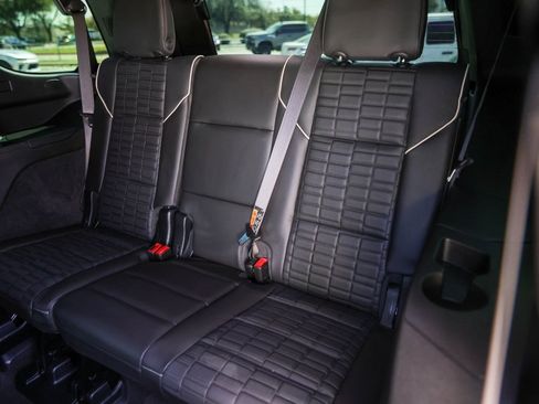 Used 2025 Cadillac Escalade V image 24