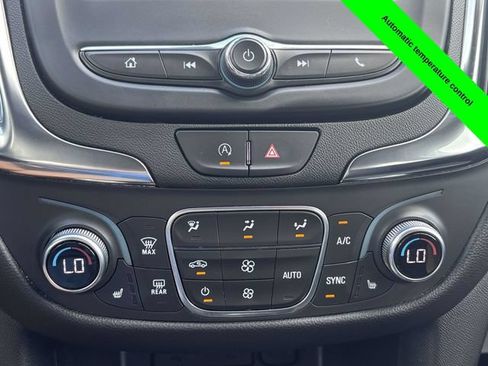 Used 2024 Chevrolet Equinox LT w/ LPO, Floor Liner Package FWD image 20
