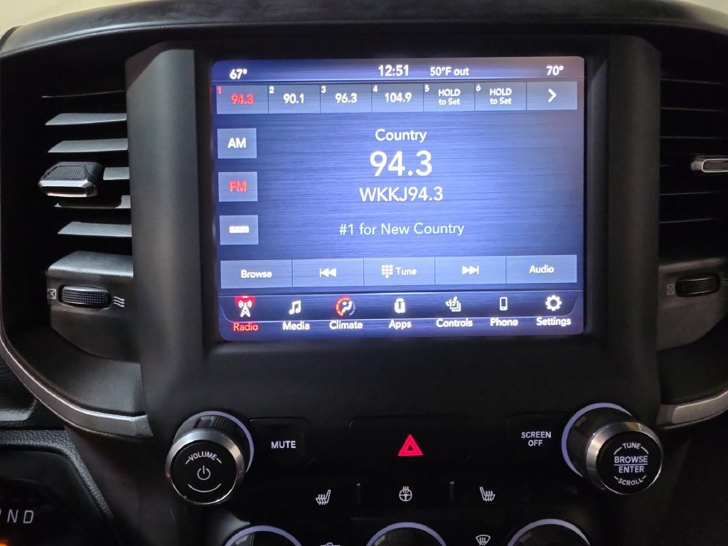 Used 2021 RAM 1500 Big Horn AWD/4WD image 12