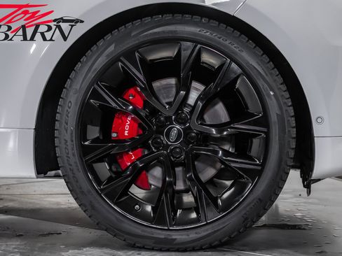 Used 2020 Land Rover Range Rover Sport HST image 18