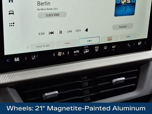 Used 2025 Ford Explorer ST image 20