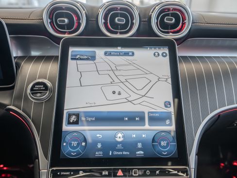 Certified 2023 Mercedes-Benz GLC 300 image 20