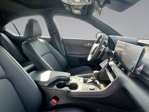 New 2026 Lexus IS 350 F Sport RWD image 6