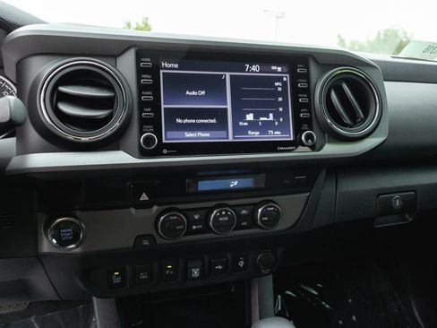Certified 2022 Toyota Tacoma TRD Sport w/ Technology Package RWD image 18
