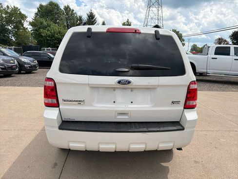 Used 2012 Ford Escape XLT AWD/4WD image 5