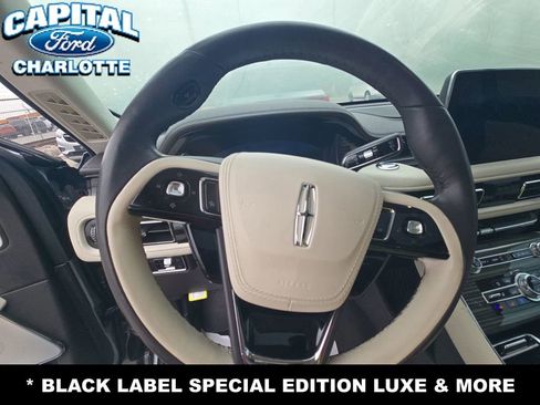 Used 2023 Lincoln Aviator Black Label image 11