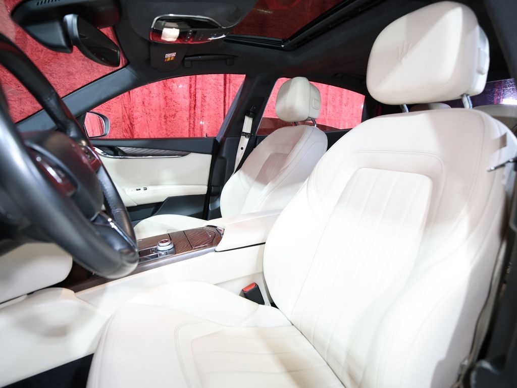 Used 2017 Maserati Quattroporte S RWD image 13