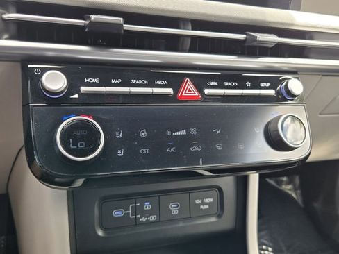 Used 2025 Hyundai Tucson Limited AWD/4WD image 18