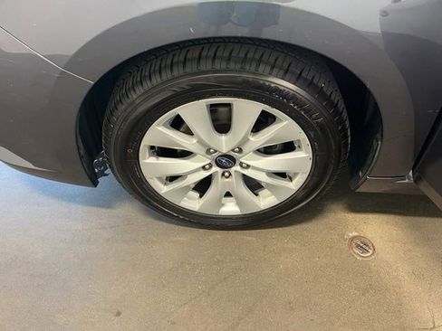 Used 2016 Subaru Legacy 2.5i Premium w/ Moonroof Package AWD/4WD image 30