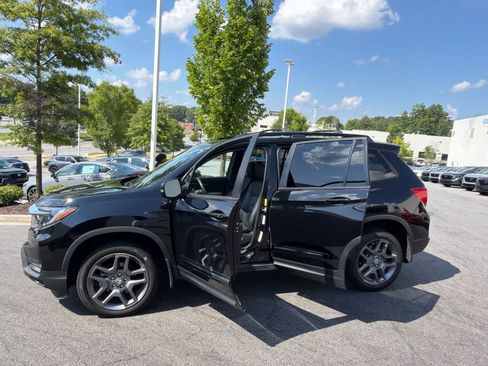 Used 2023 Honda Passport EX-L image 15