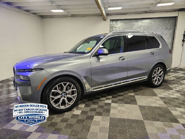 Used 2026 BMW X7 xDrive40i AWD/4WD image 4