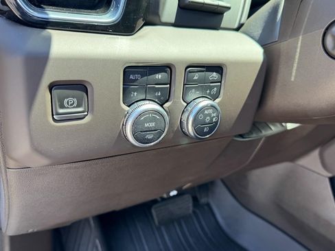 Used 2023 GMC Sierra 1500 Denali w/ Denali Reserve Package AWD/4WD image 17