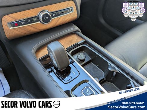 Certified 2023 Volvo XC90 B5 Plus w/ Protection Package Premier image 16