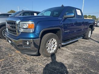 Used 2015 GMC Sierra 1500 SLE w/ SLE Value Package image 1