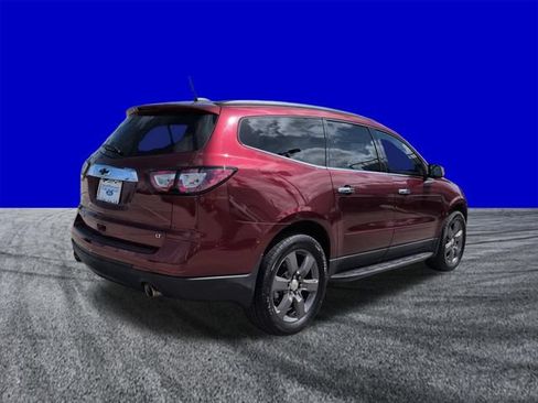 Used 2017 Chevrolet Traverse LT FWD image 4